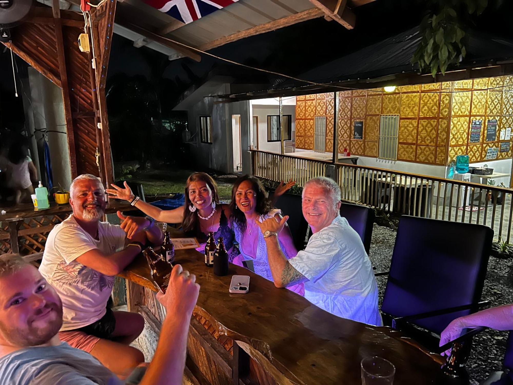 The Backyard Inn Moalboal Luaran gambar