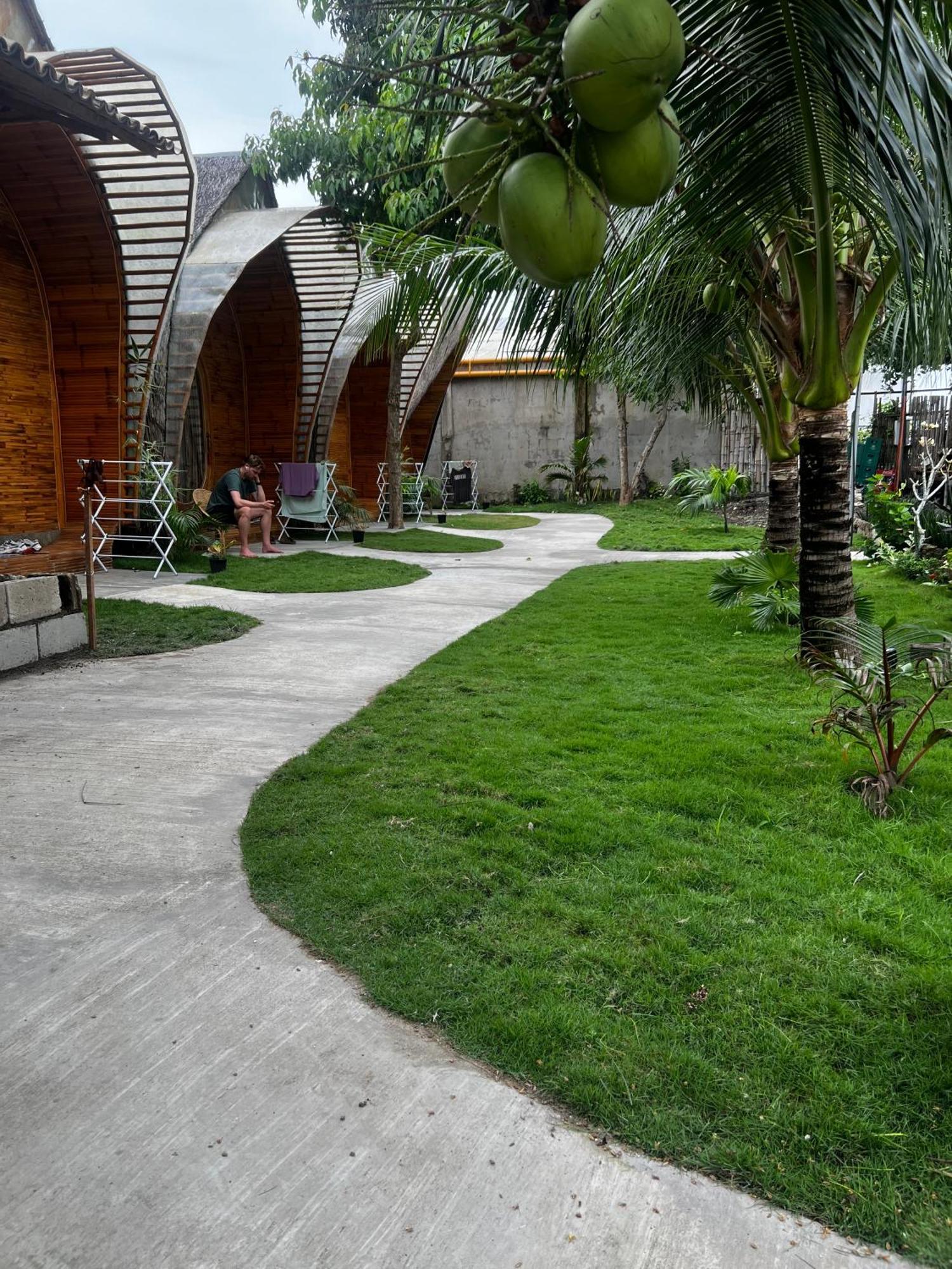 The Backyard Inn Moalboal Luaran gambar